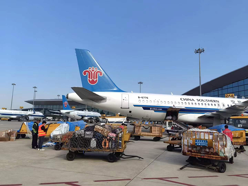 台州到和田空运公司-航空